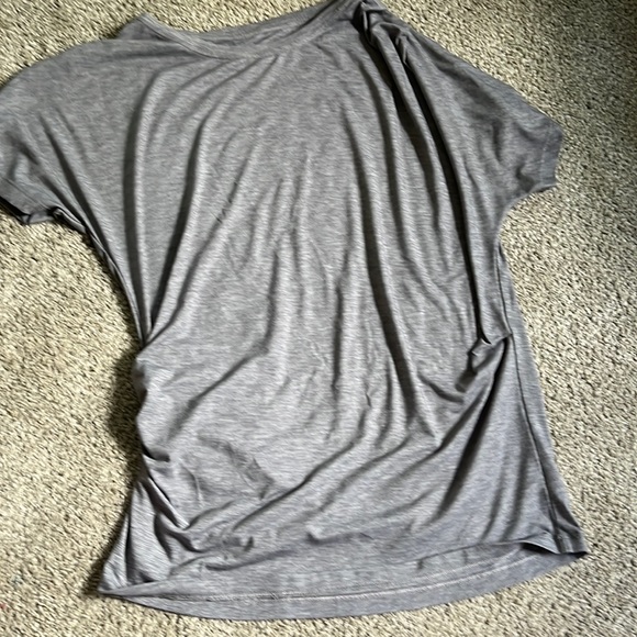 Side cinched Athleta tee - Picture 1 of 3